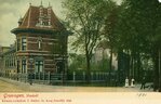 Ansichtkaart van de Hereweg 1 met Oude Stationsweg.
<br/>
Beeldbank Groningen, ca. 1900